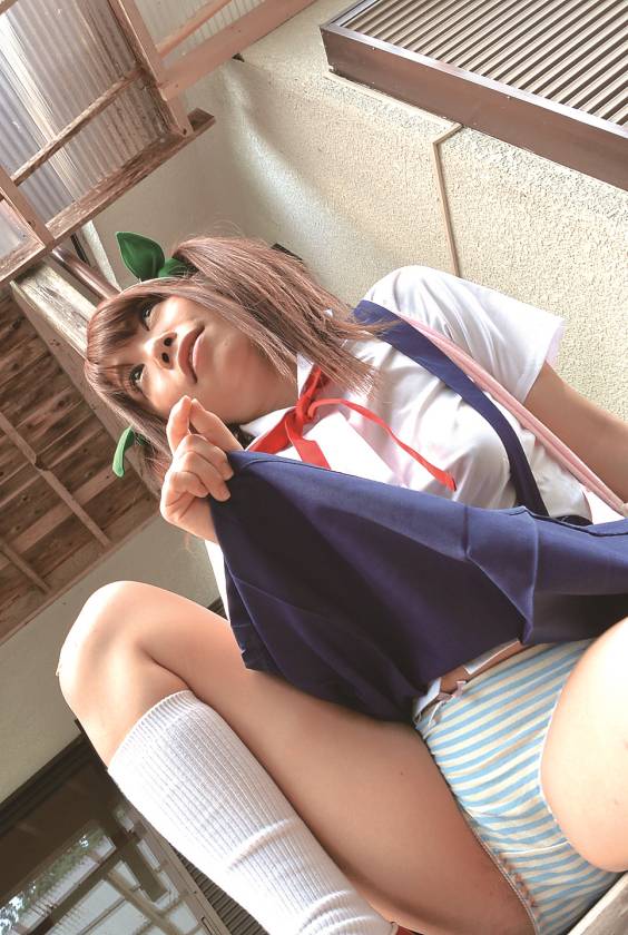 SNSで募集した素人コスプレイヤーと中出しオフパコ撮影会 サンプル画像26