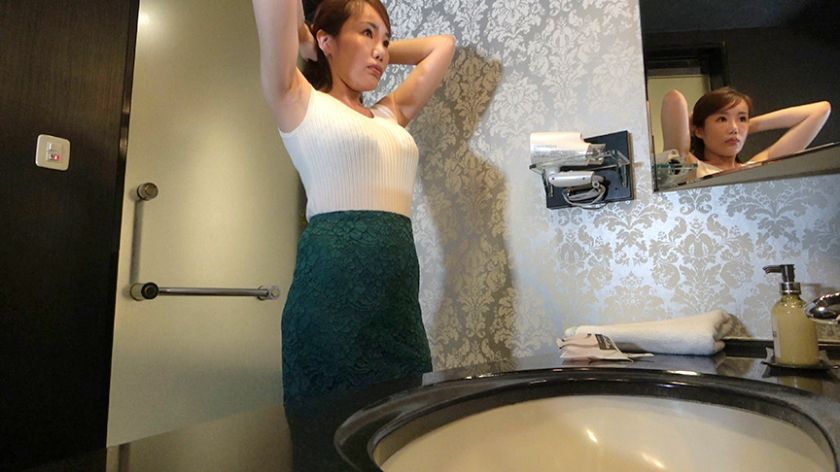 初撮りx寝取られ妻 「初めて旦那以外の男にハメられてます。」　サンプル画像2