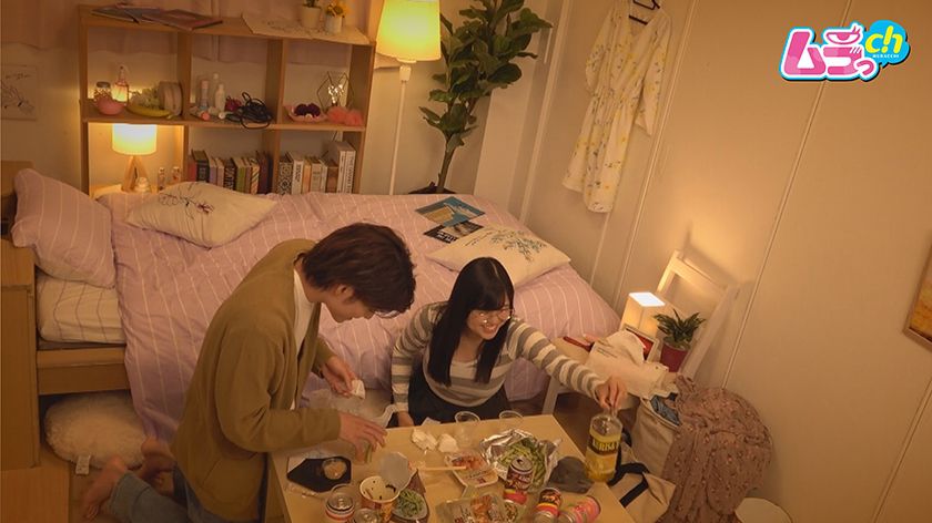 ニンゲン観察 さっきまで友達だったハズなのに勃起チ○ポには抗　サンプル画像2