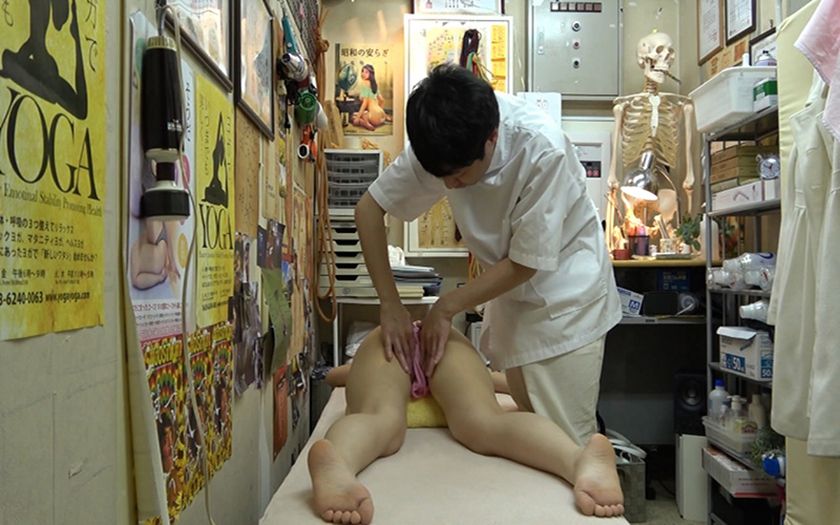 月刊人妻女子専科エロカリ あんたのカラダは●罪だ！！！ 第3　サンプル画像3