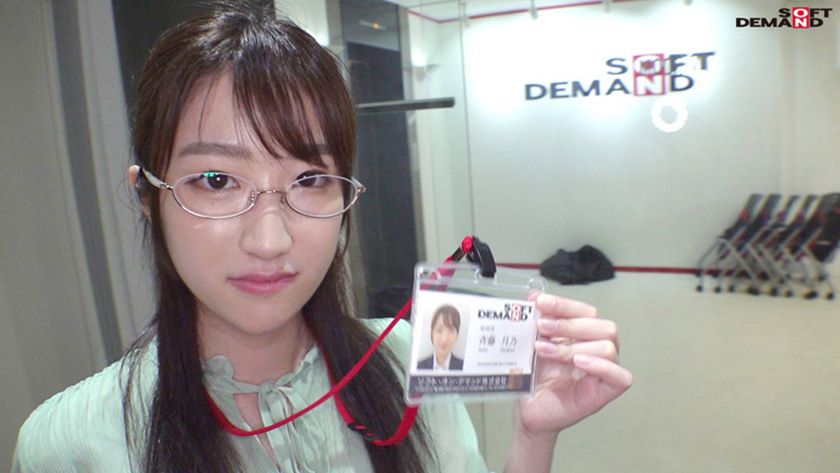 業務中の真剣な表情とのギャップ必見！ユーザー様のギン勃ちペニ　サンプル画像4