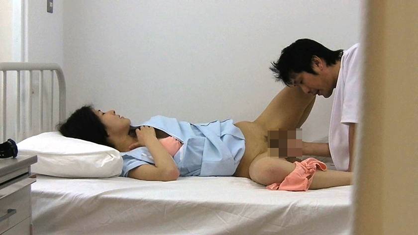 医療現場盗撮 夜勤明け女子患者医者の疲れマラで一発　サンプル画像5