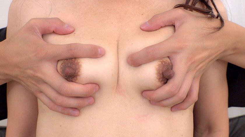 戸惑い、恥じらいつつも快感を隠せない！素人熟女さんたちの生お　サンプル画像8