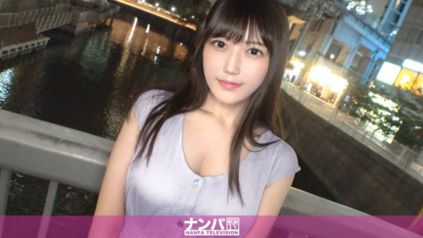 マジ軟派、初撮。 2002 【黒髪×巨乳×美人】キスをしただけでパンツに染みをつけるほどの愛液を出す美女。挿入をすると、徐々に大きな喘ぎ声をあげる美女。絶頂を繰り返し、シーツの裾をつかみ身体をよじらせる美女。そんなエロ過ぎる美女に精子を搾り取られました。 パッケージ画像