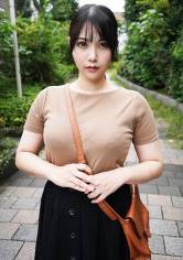 可愛い顔してボインで異常なほど潮吹く素人さん サンプル画像