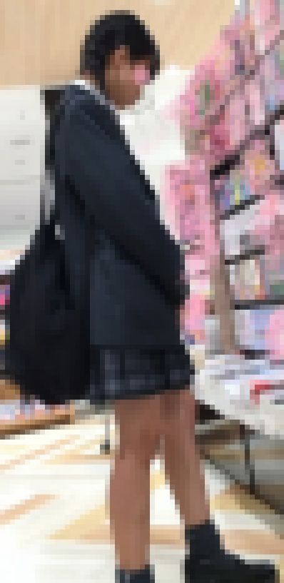 【顔出し】三つ編みのちっちゃくて可愛いロリ制服に逆さ撮り&ぶっかけ サンプル画像