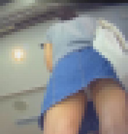 素朴な女の子の白パンツ サンプル画像