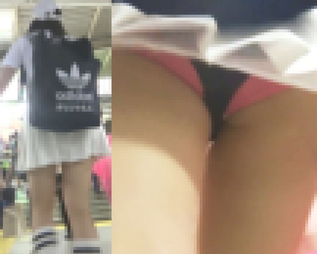 パンチラ盗撮 超ミニスカ女子 ショッキングピンクのパンツに接近 サンプル画像