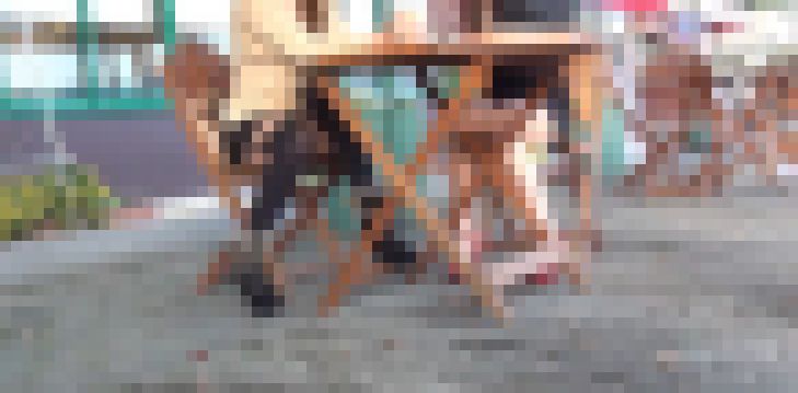 サービスエリアにて短すぎるスカートからパンチラしまくりJD② サンプル画像