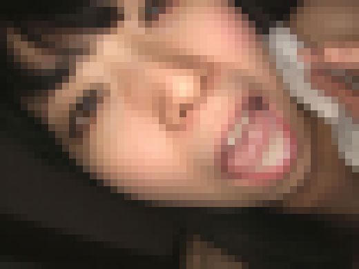 エッチに興味津々な女の子が男の自宅でイチャついて言われるままフェラまでしちゃう サンプル画像