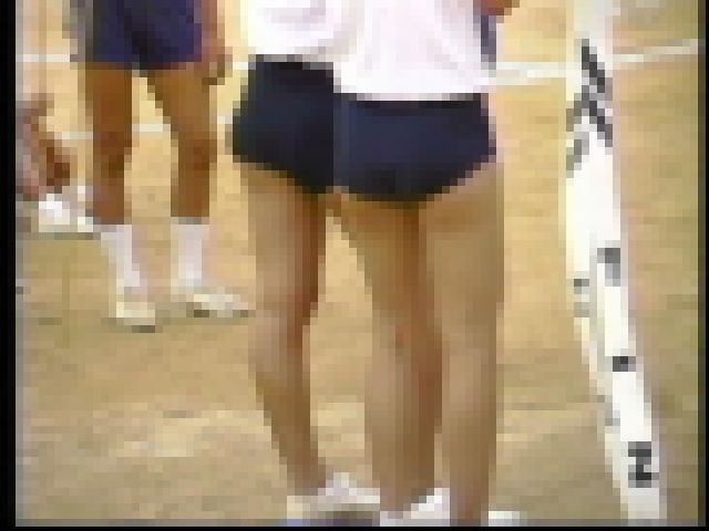 MV-03-1 スタート位置に女子が次々と サンプル画像