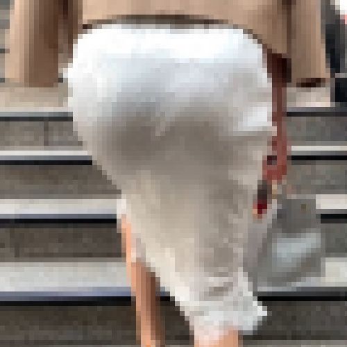 【美人OLシリーズ】透け透けの白レースタイトスカートを履いたクソエロいスレンダー美人OLの美尻に精子ぶっかけ！【389】 サンプル画像