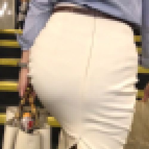 【白エロタイトスカート美女】エロい丸の内OLの白スカートに浮き出る豊満なエロ尻が男のチンポを咥える！【401】 サンプル画像