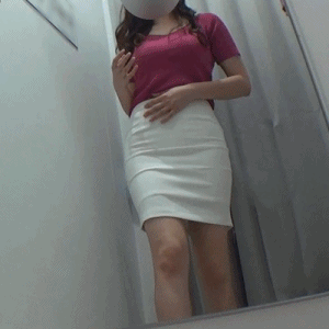 【TバックOLの試着室】☆巻き髪お姉さんがパンツを脱いだら・・ サンプル画像