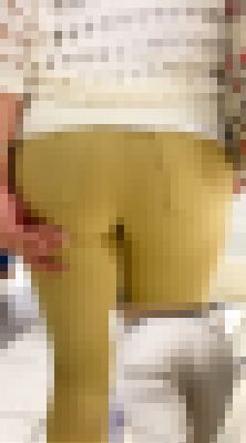 お姉さんの後ろ姿　１１３　OL　２人　爆尻　エスカ上り　ムチムチ　パンツ画像