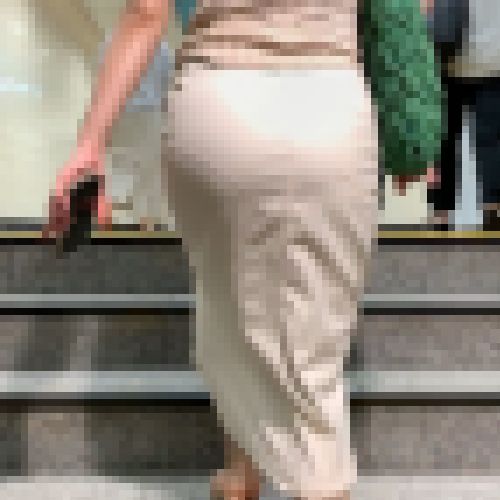 【デカ尻OLの肉尻】ズッコン！バッコン！おちんちんを入れて～！！と叫んでいる淫乱女のいお尻。【493】 サンプル画像