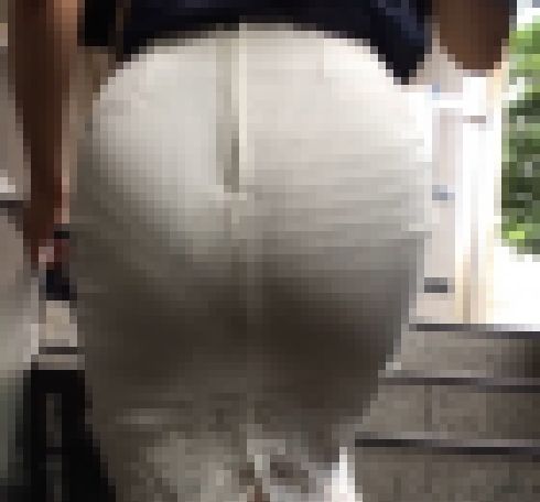 【2名・はち切れんばかりのスカート尻×ワンピ尻】 サンプル画像