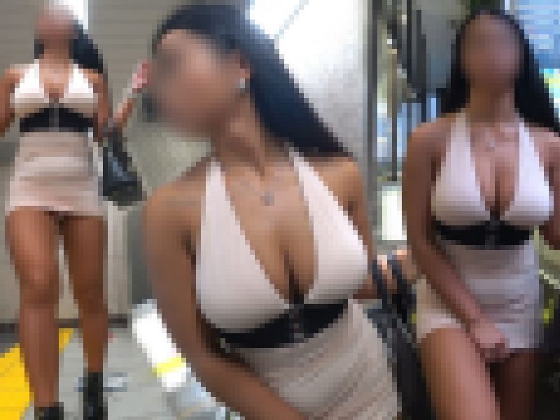 【超高画質】ゆっさゆさ揺れる爆乳！推定Hカップ以上の色黒ギャルのオッパイばかり撮り続けました！おまけでお尻とＰもね(笑) サンプル画像