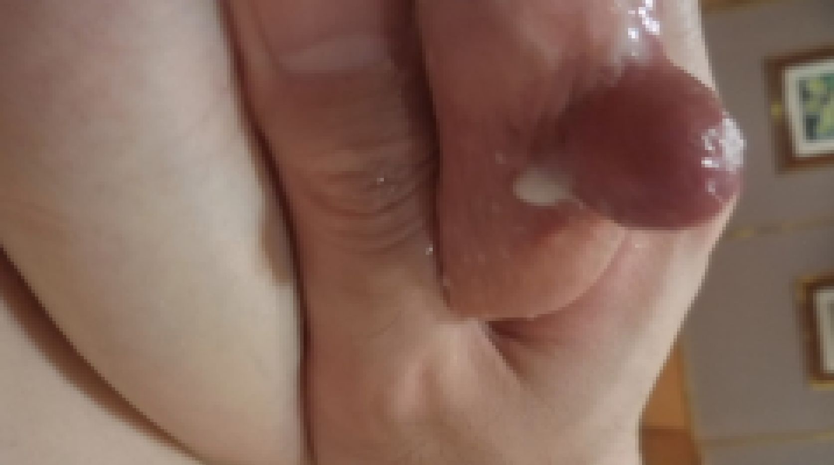 母乳の出る乳房を握り潰し！ サンプル画像