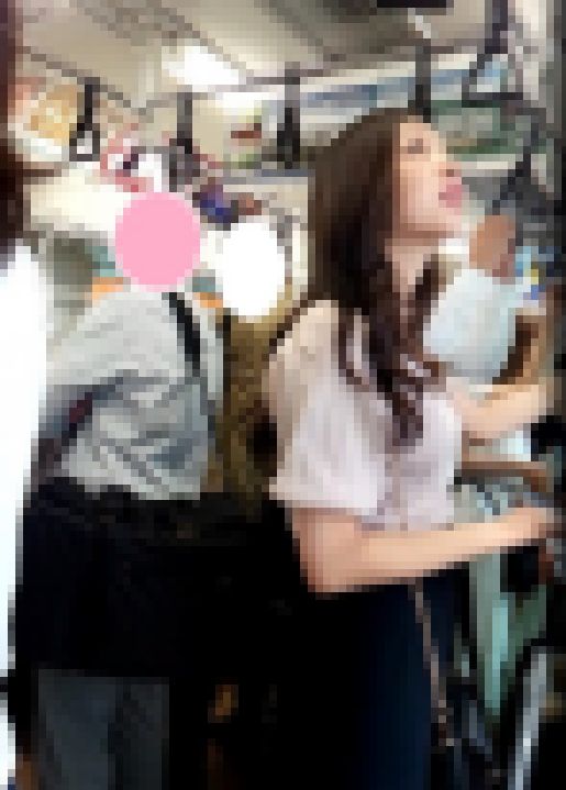 板野○美似！？激ｷｬﾜ美人を視姦＾＾ 画像