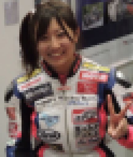 ピースサインをするコンパニオン2015モーターサイクルショー【動画】イベント編 1221 サンプル画像