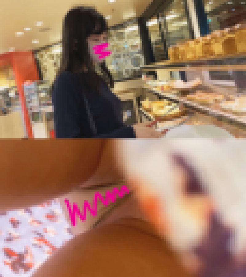 【逆さ撮り突っ込み♯03】猛烈なパンツ食い込み 黒髪清楚なJD 大学近くのパン屋さんにて サンプル画像