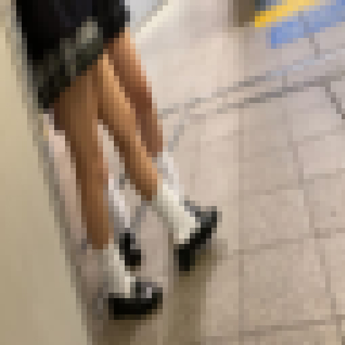 ギャルJKと青チェJK　追跡記録　太もも美味しそう サンプル画像