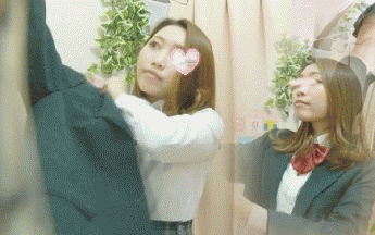 かわいいじぇ～娘の、、　　美乳は約Dカップ　　僕のお店の試着室317 サンプル画像