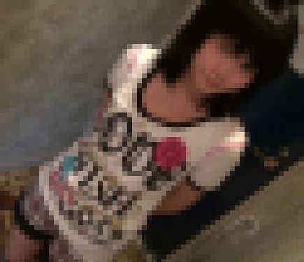 ●ぺたんこでもいいですか?●LINEで出会った可愛い若い、れな●個人撮影● サンプル画像