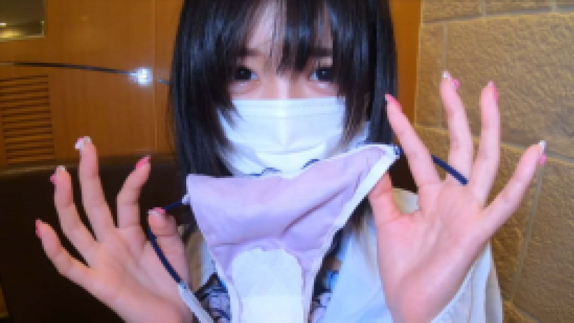 下着売りの少女との密会画像