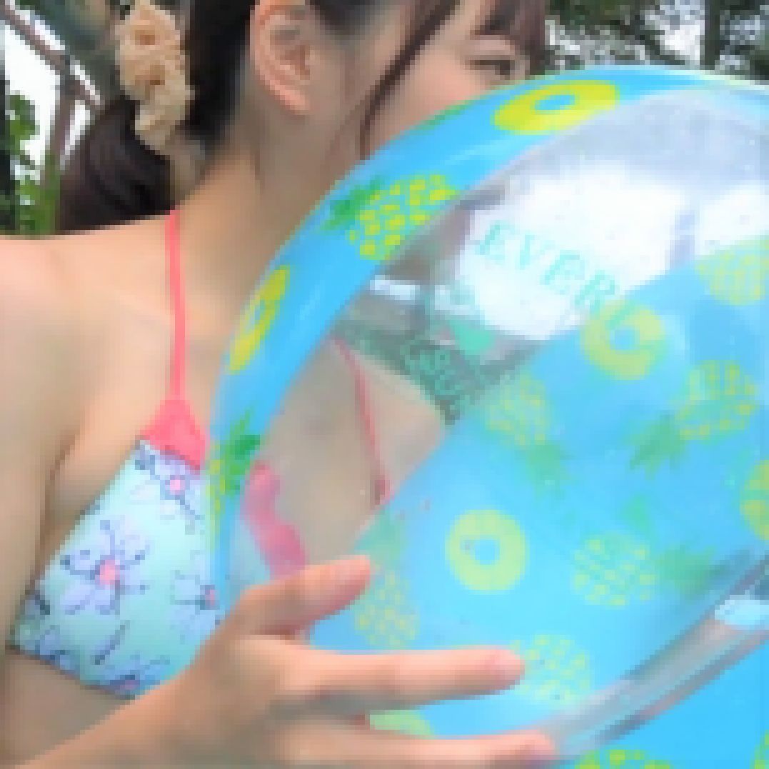 1週間限定。21.8市民プール。クールで清楚な女の子 サンプル画像