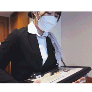 【ホテルマン】【交渉痴漢】嗚呼…！追い詰め無理やりチンポ捻じ込むも途中で拒否られる…※なまチンポ失敗【高画質】 サンプル画像