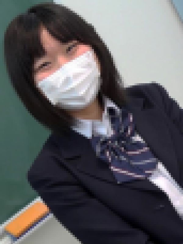 2年D組ゆかちゃんは性格最高な天然スマイル女子！楽しく撮影していたら脇◯！？勢いで脱げそうでしたがもちろん脱ぎません！【4K】 サンプル画像