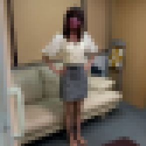 【くすぐり/くすぐられ/パンチラ/胸チラ】ミニスカ＆パンストお姉様（私服） サンプル画像