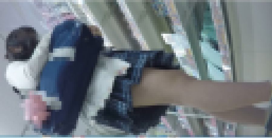 ★JKローアングル＃６5 サンプル画像