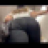 【プラチナクラス】あわや衝突！日本人離れした巨尻様に大接近と階段上り！ サンプル画像