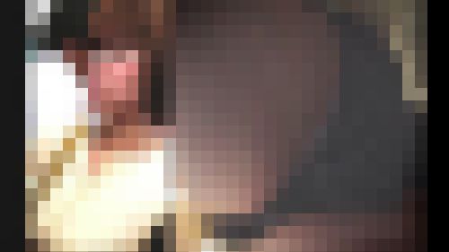 【顔出し】 パンチラ156 黒地に小さな水玉模様のパンティ サンプル画像