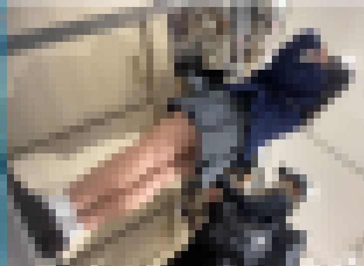 ◎ローアングル＃8  アクセサリーを選んでるJKのパンチラ サンプル画像