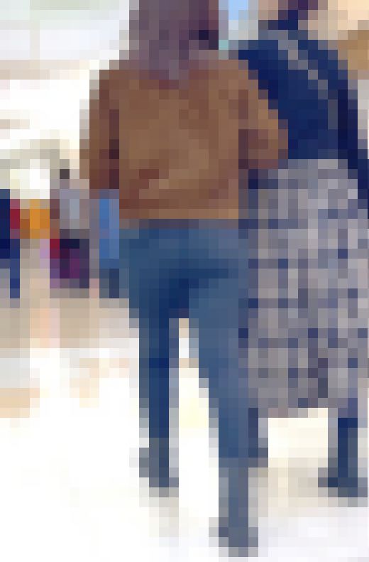 【30代ママの巨尻】匂ってきそうな巨尻黒スキニー　巨大なケツを揺らしてお買い物w【4K】 サンプル画像