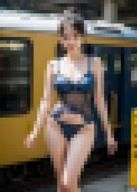 隣の美人妻 第6巻　240人の魅惑のランジェリー　夢のフェチAIグラビア写真集　サンプル画像2