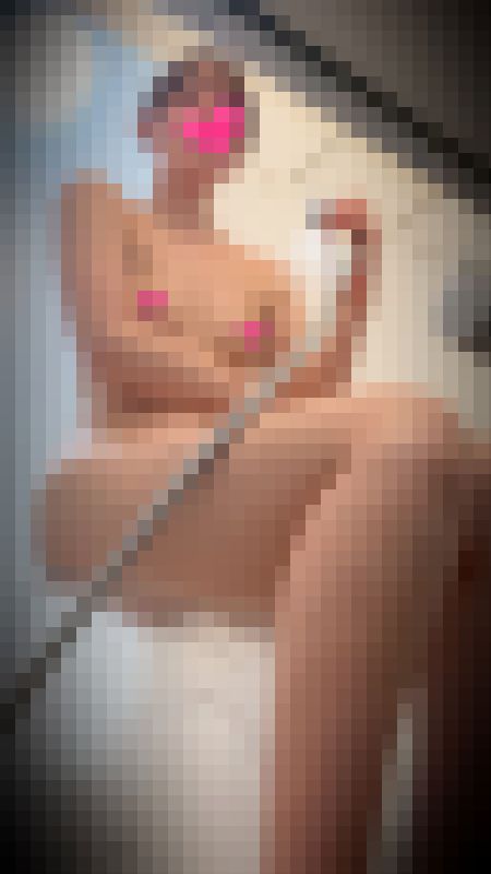 特S級美人女子大生のシャワー姿/パイパンまんこを広げゴシゴシ洗体【民泊】　サンプル画像2