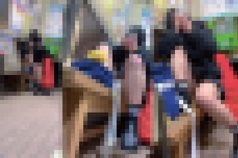 文化祭お疲れ様！?その② パンモロ大開脚からの屈みデカ尻接写攻めすぎて接触事故からの逃亡?　サンプル画像1