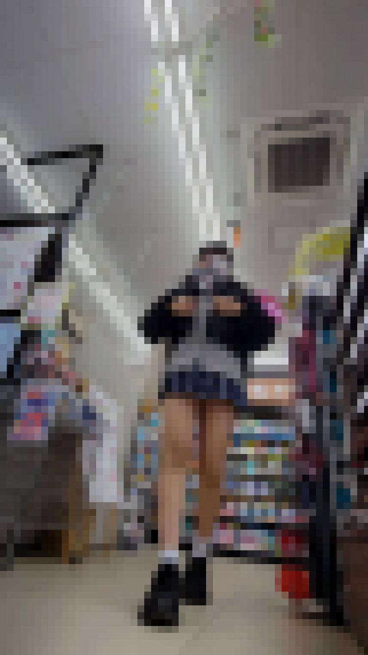 透け透け白Tバックのツインテールちゃん。　サンプル画像1