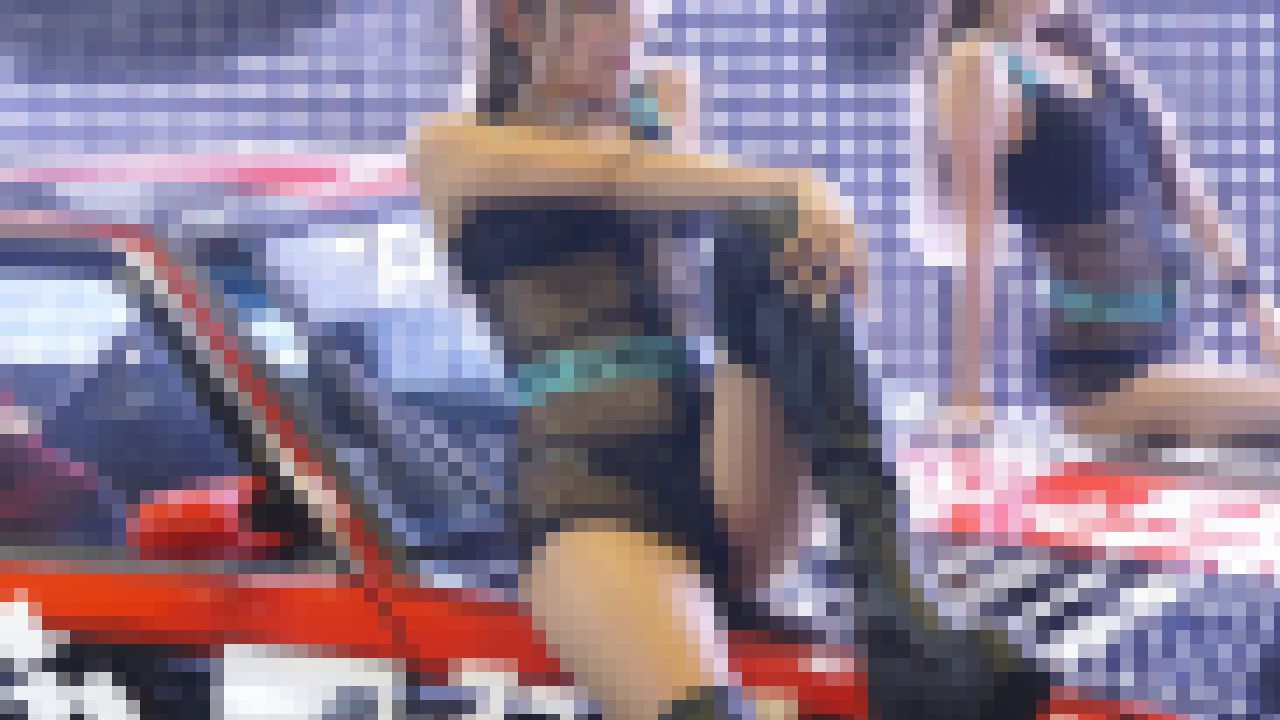 超高画質FHD動画 オートサロン2024 超秘蔵映像NO-3 至近距離の極小ビキニセクシーコンパニオン編　サンプル画像5
