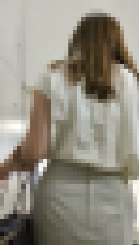 【223】ホワイトとブラックのタイトスカートOL揃い踏み！　サンプル画像1