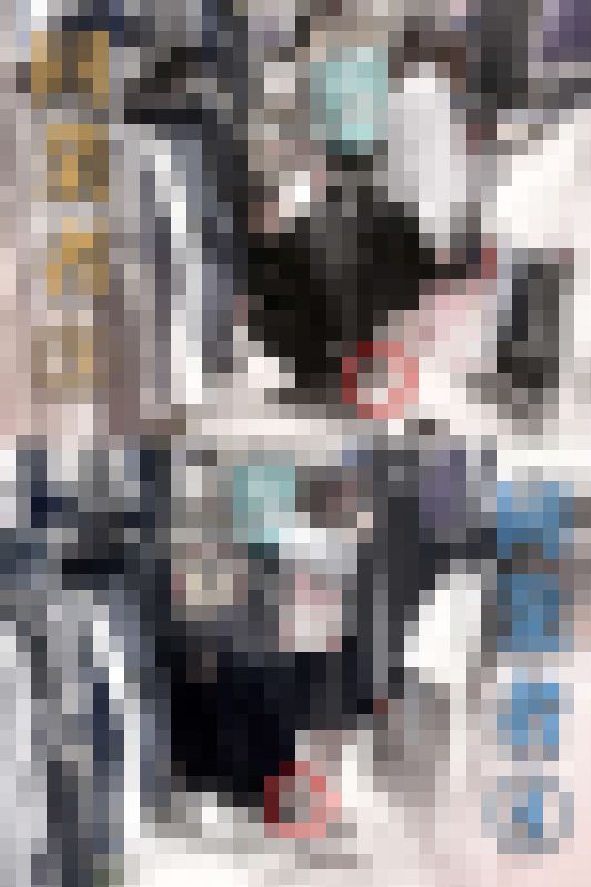 同業者5人がJDに群がる/イメージ通りの純白Pとむちむち太ももをゲット！【禁断の逆さ撮り】Vol.51　サンプル画像4