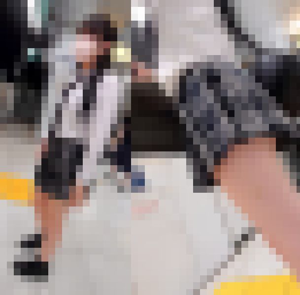 激カワ巨乳のJKちゃん*階段逆さでぷるぷるヒップとPの絶景 サンプル画像2