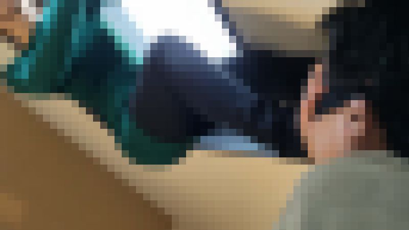 【再販】窓のそばで気付かれないように密かにみくちゃんに素足で顔面踏まれるM男VOL1座り込み顔面踏み編　サンプル画像4