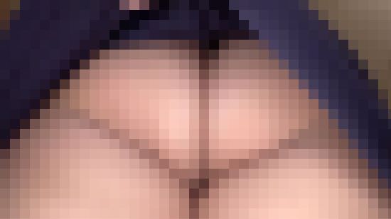 【再販】【ハメ撮り】オタク系女子のP活_エロムチボディにガン突きピストン中出し　サンプル画像1