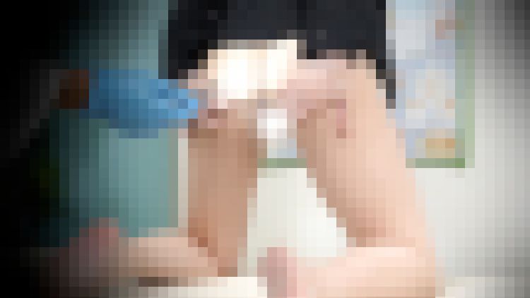 美人OL自らアナル広げパイパンマンコ丸出しでセクハラ診療/M字開脚/四つん這い【肛門外科】　サンプル画像5